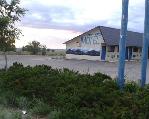 Four Winds Motel & Rv Park Carrizozo Bagian luar foto